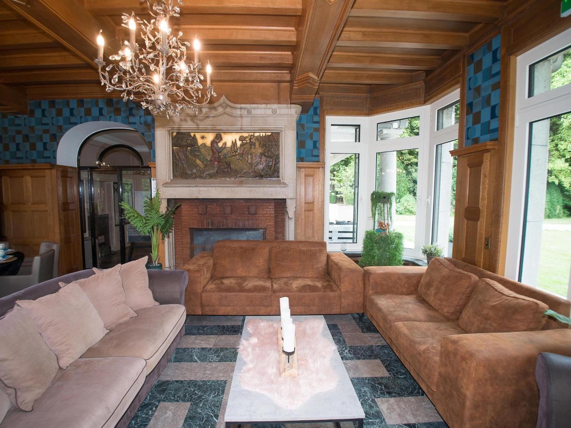 فيلا Luxurious Castle With Hot Tub In The Belgian Jamoigne المظهر الخارجي الصورة